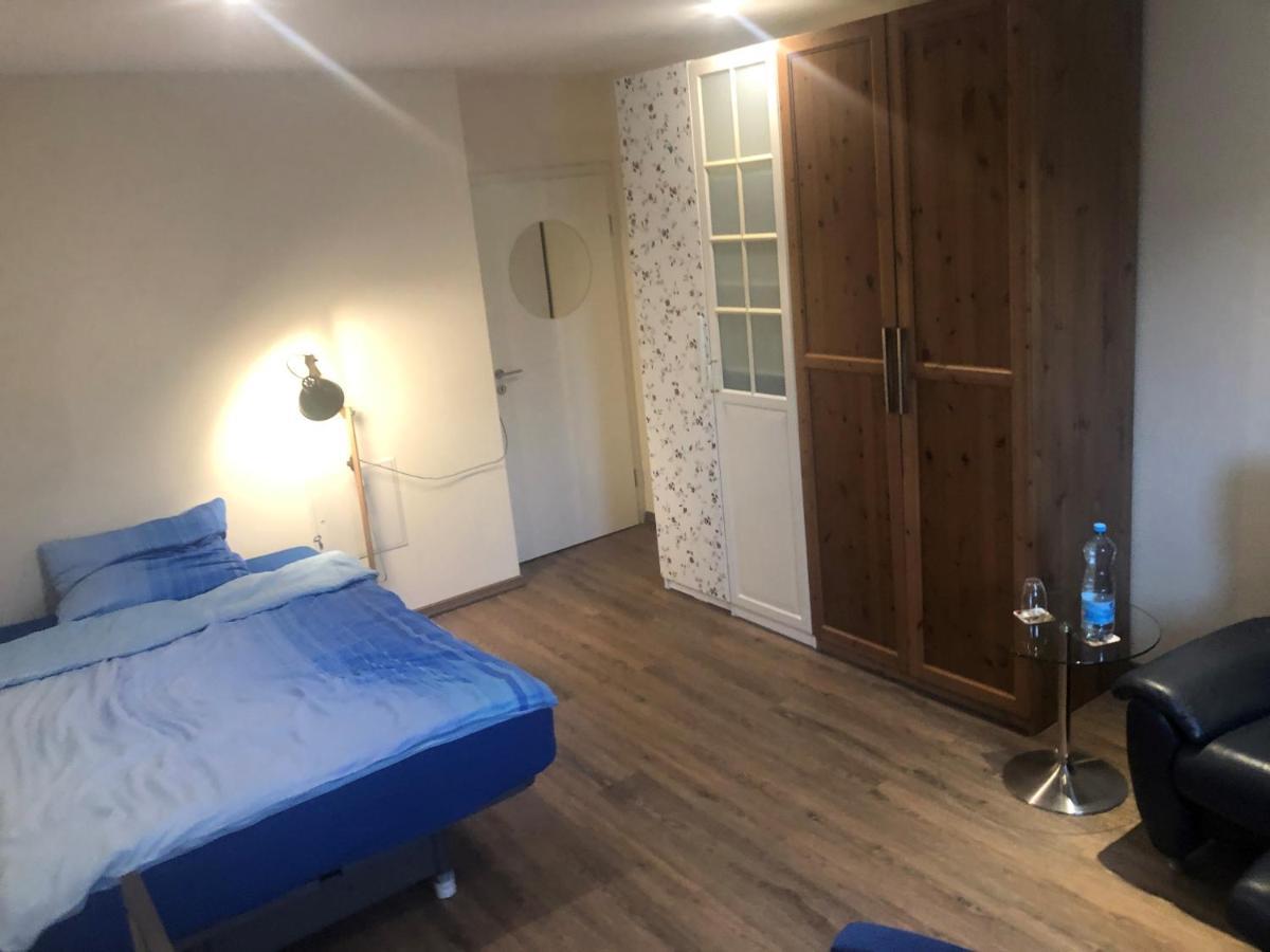 Calm Spacy Room, Own Modern Bath, Near Center, To 1 Person Or A Couple - Not Suitable For Craftsmen, Not Accepted - Privatly Rented Nürnberg Dış mekan fotoğraf